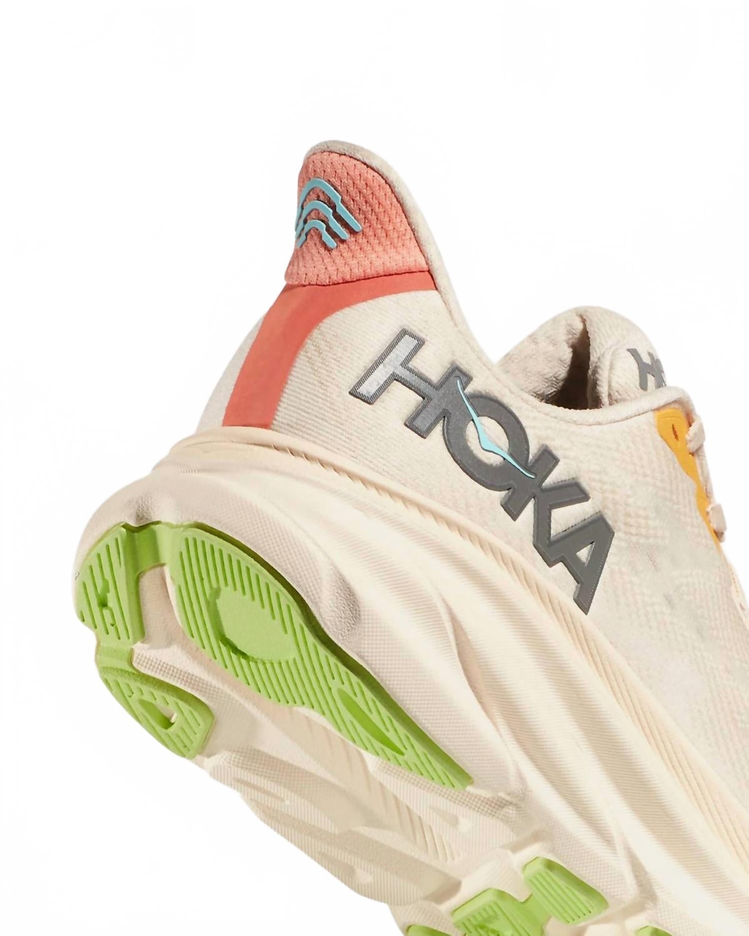 Women's Clifton 9 Running Shoes In Vanilla Astral