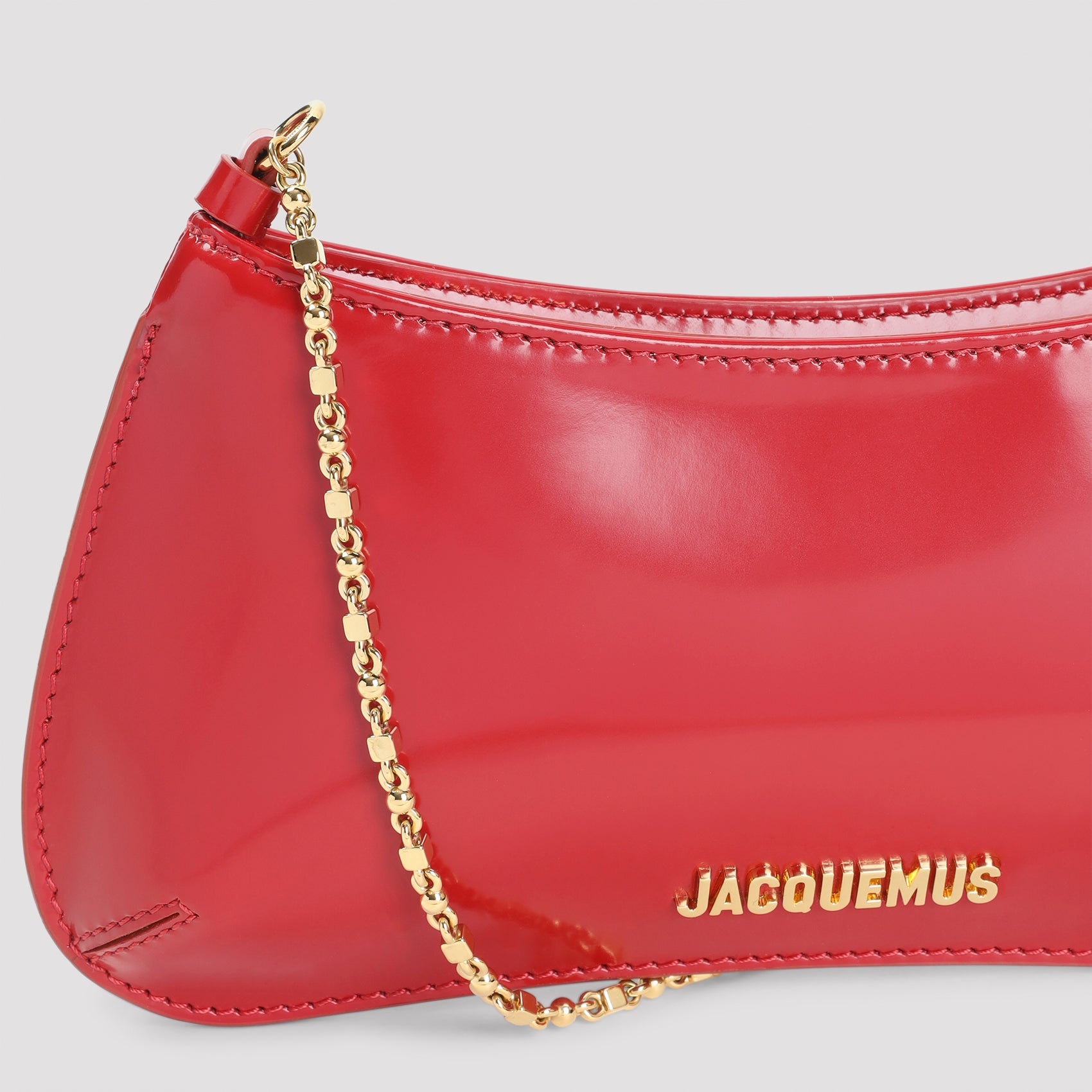 Jacquemus Le Petit Bisou Chaine Handbag Women