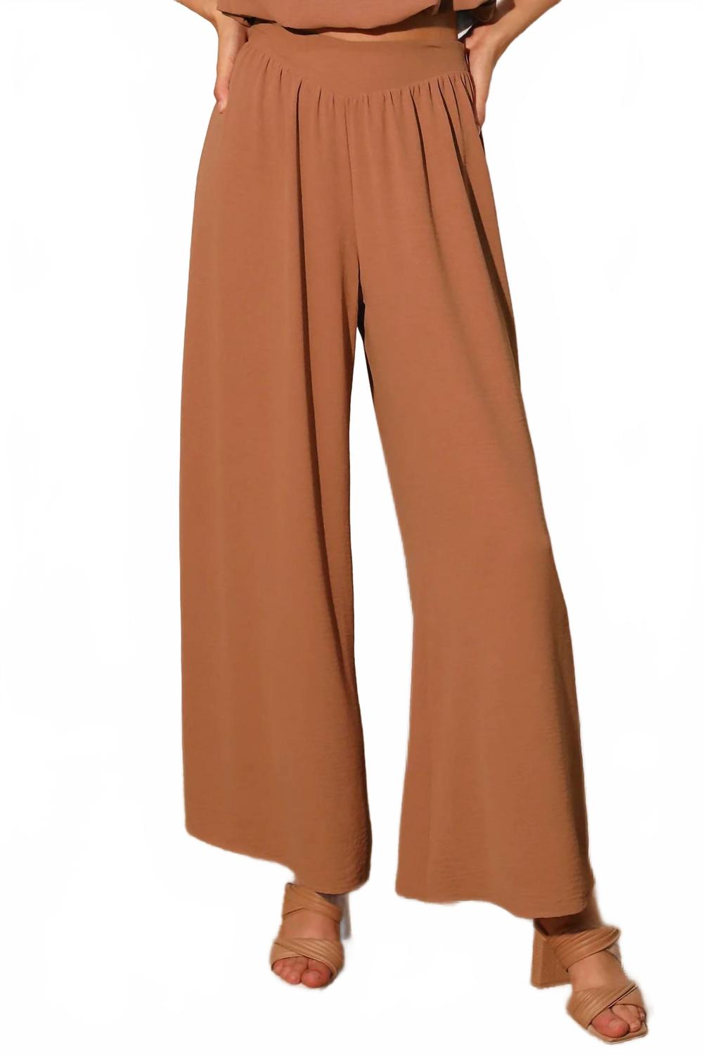 Solid Wide Legged Pants In Mocha