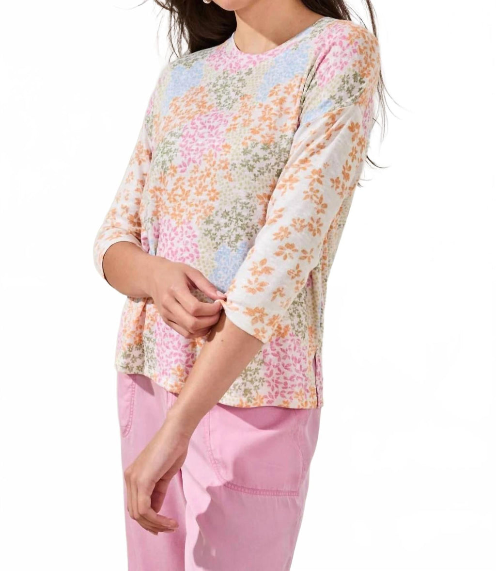 Quarter Sleeve Crew Neck Top In Daffodil