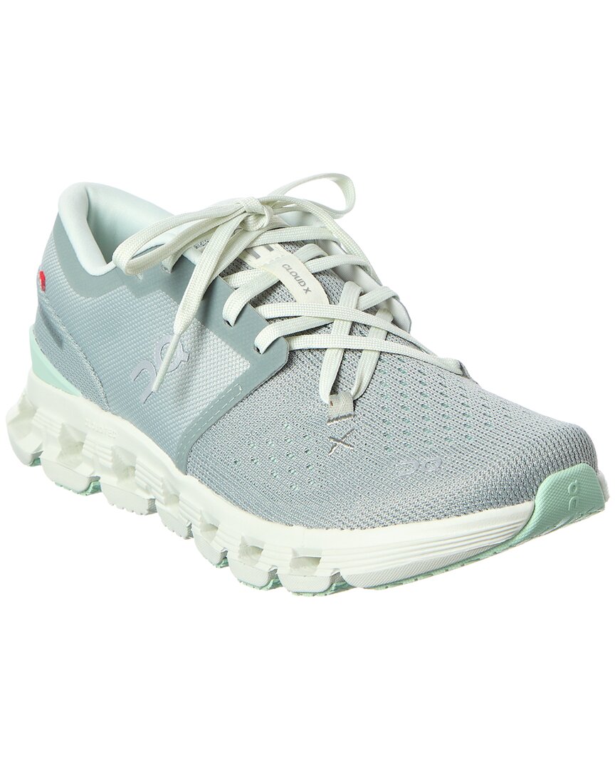 On Running Cloud X 4 Sneaker