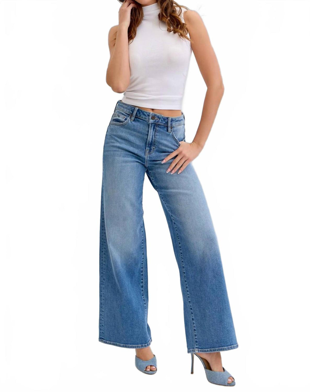 Nori High Rise Wide Leg Jeans In Medium Blue