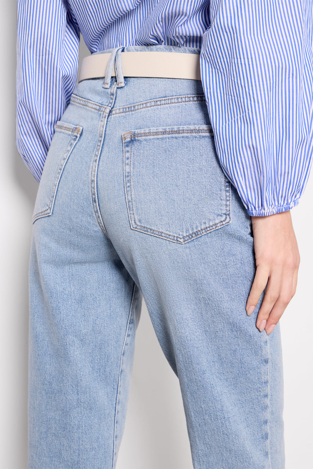 Women's Boy Straight Crop Jeans