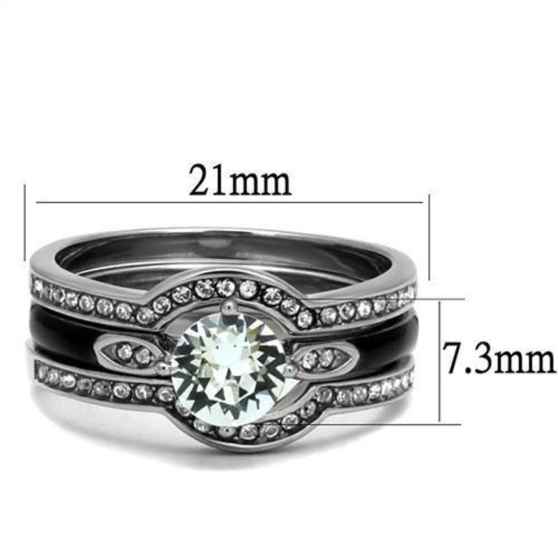 High polished (no plating) Stainless Steel Ring with Top Grade Crystal in Clear