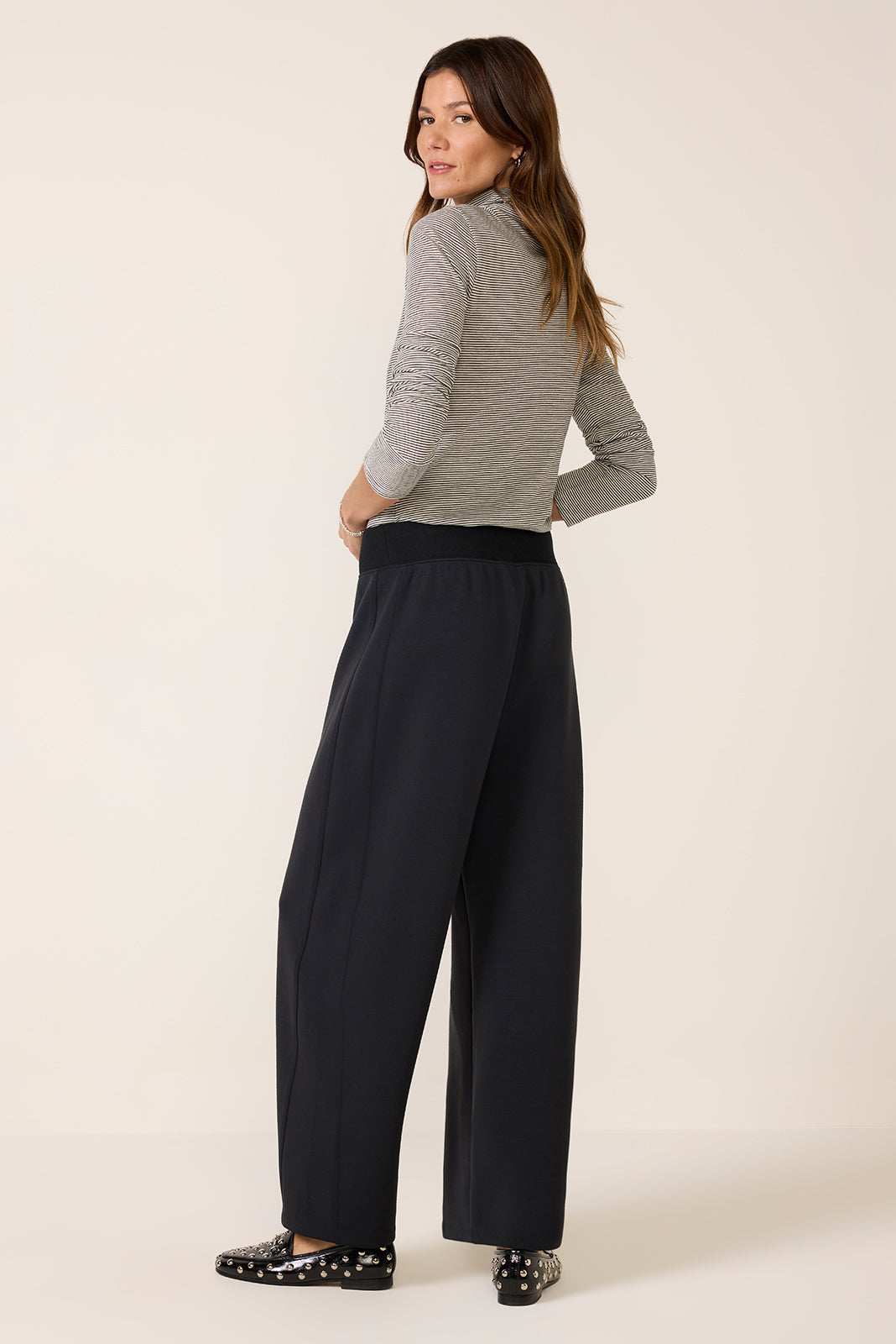 Women's Air Essentials Luxe Ankle Pants