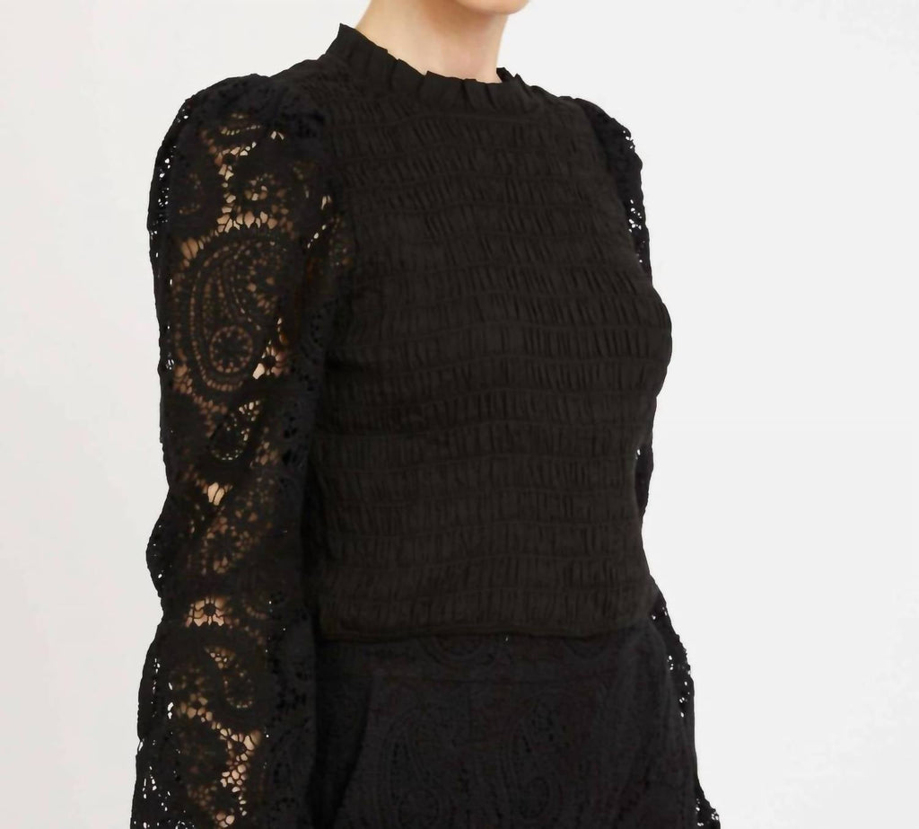 Arabella Top In Black
