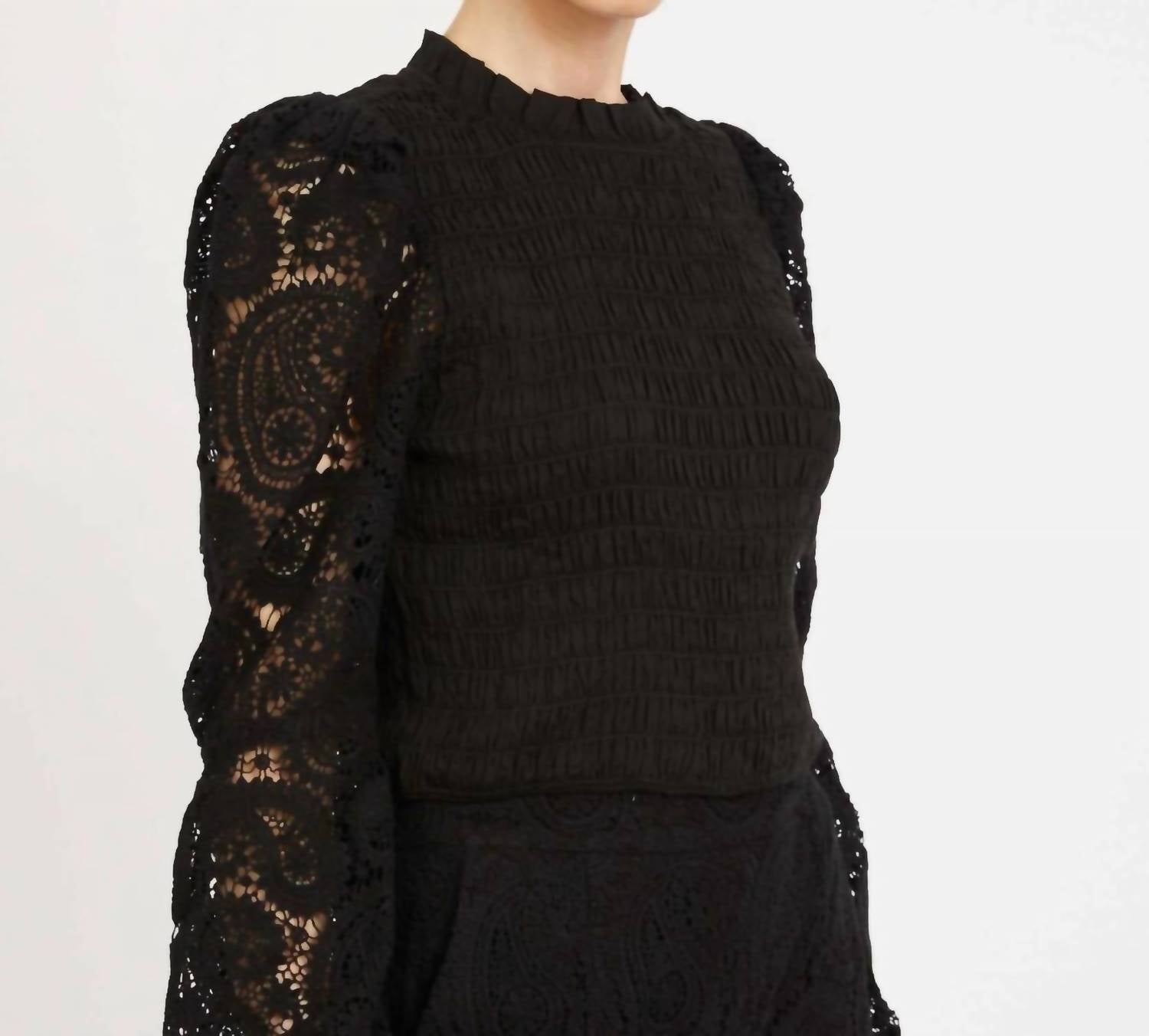 Arabella Top In Black