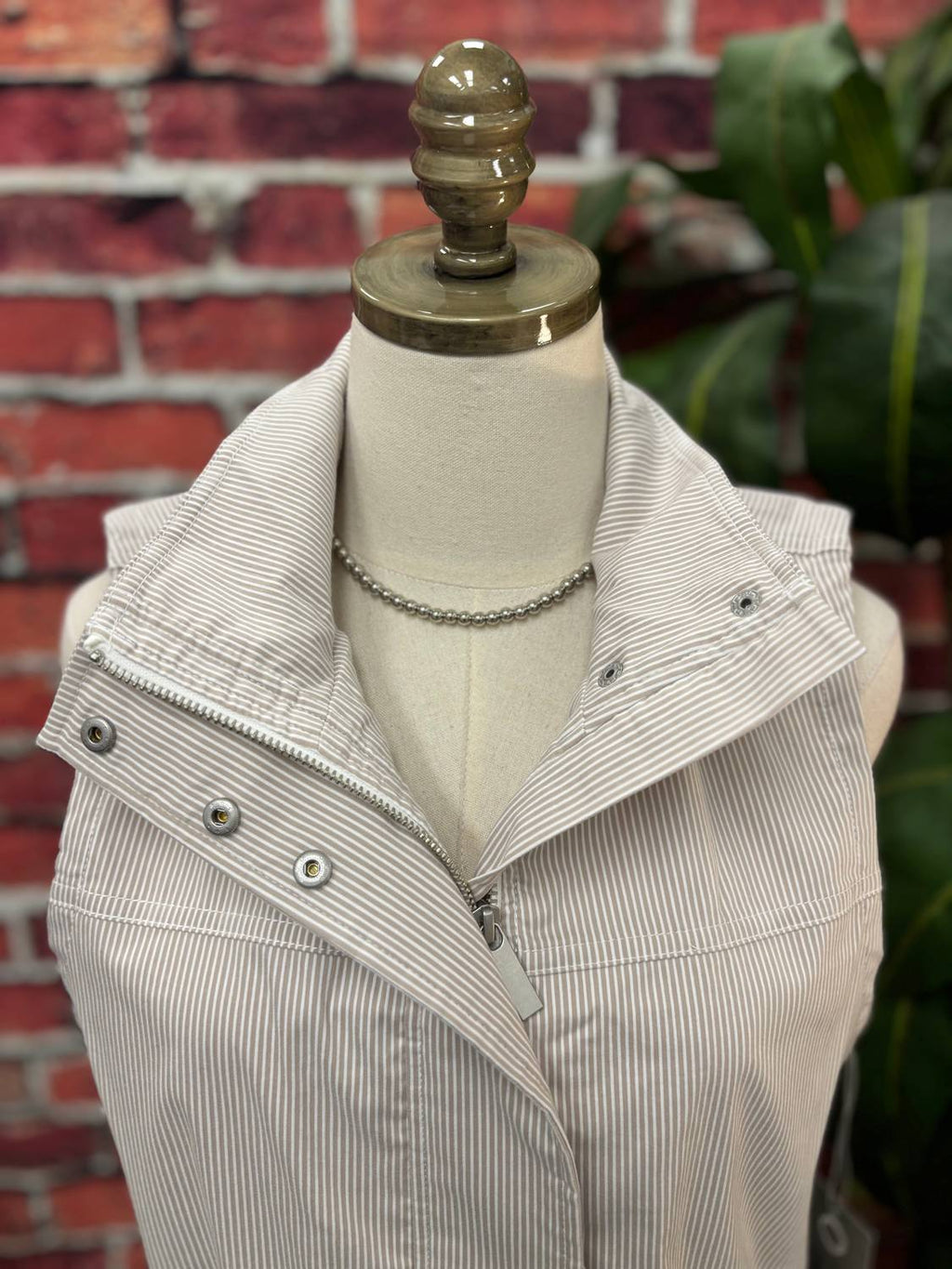 Women's Cool Tech Stripe Utility Vest In Multi