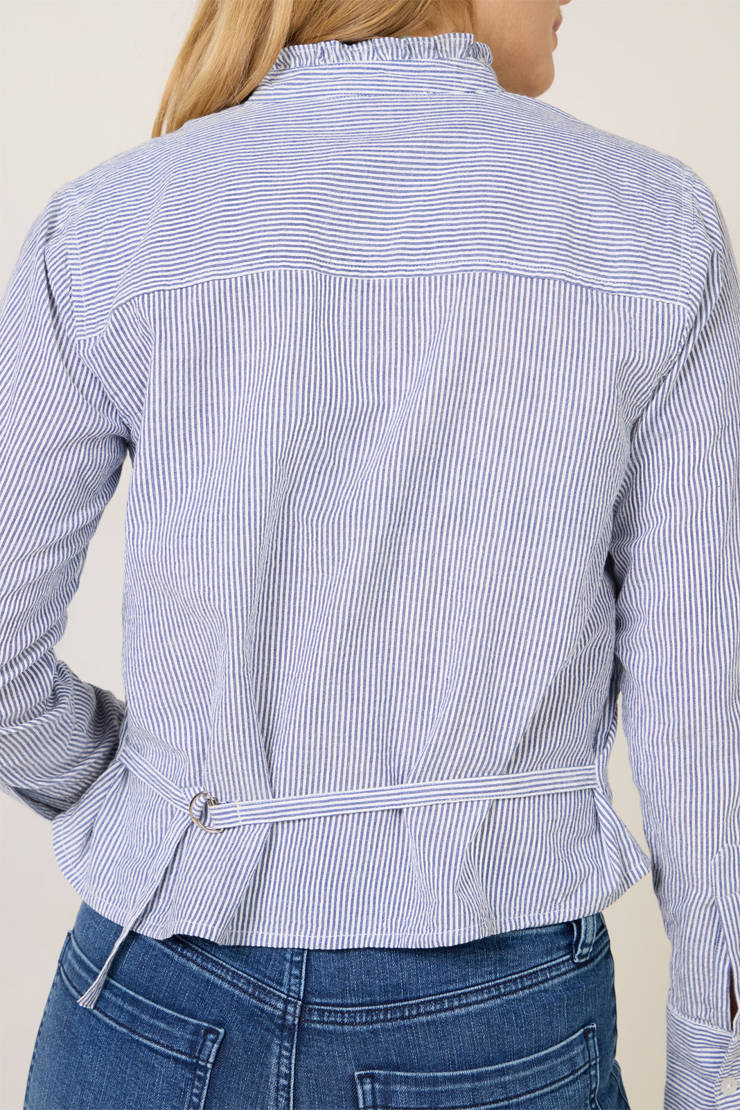 Women's Ruffle Neck Shirt