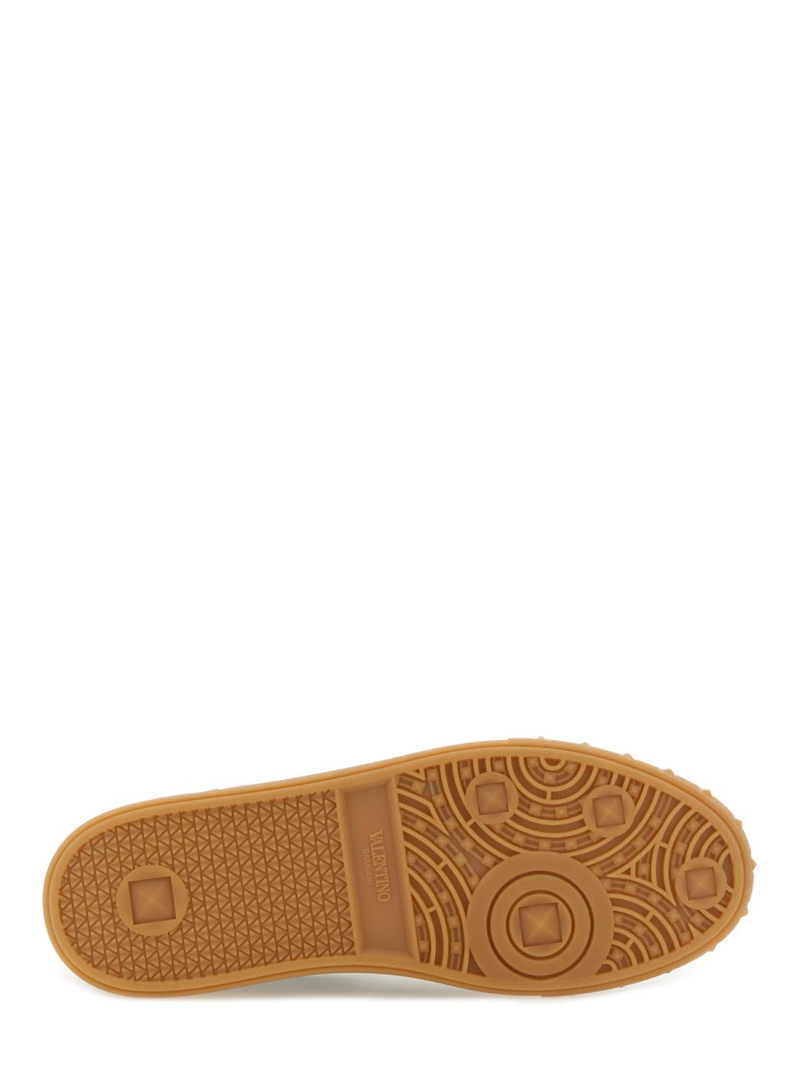 Valentino Garavani Men "Upvillage" Sneaker