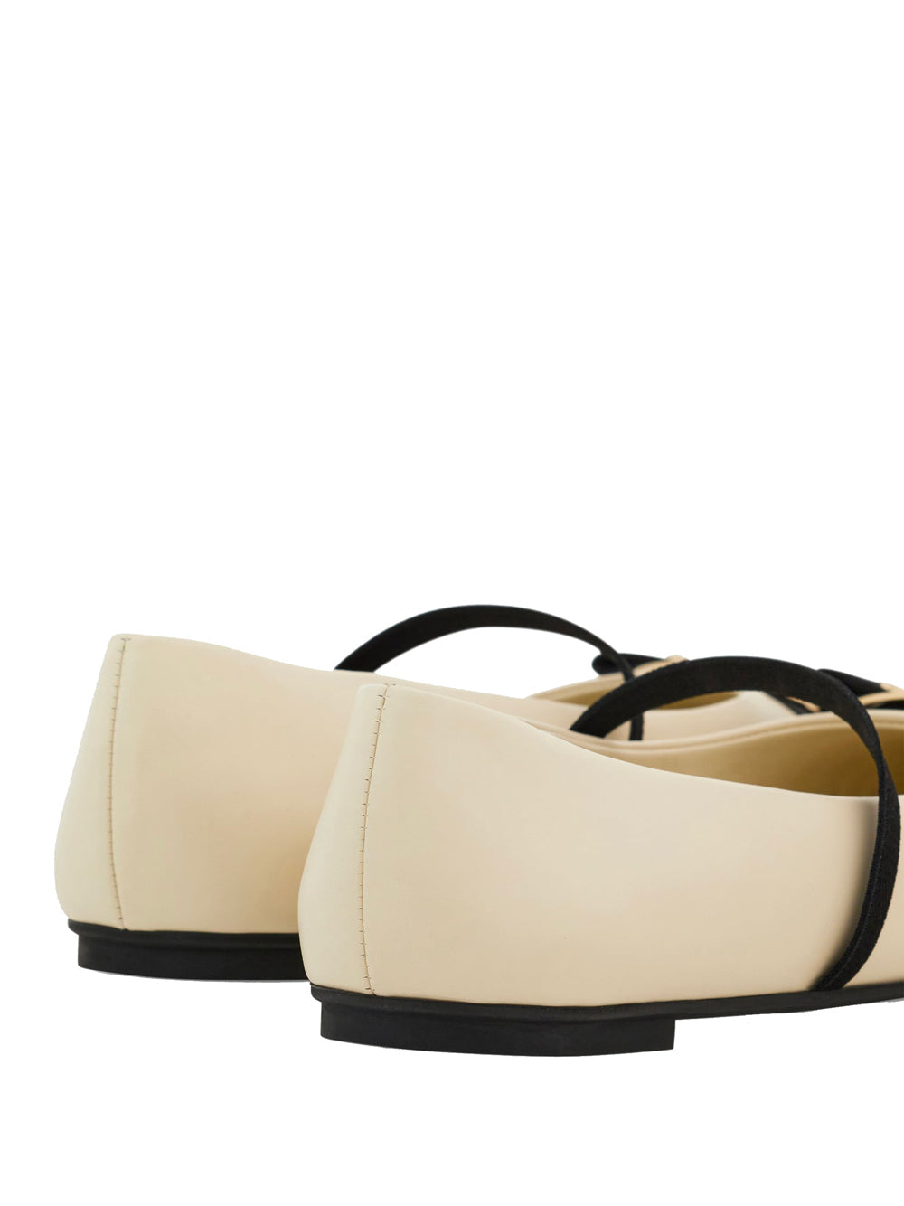 Ferragamo Women Bicolor New Vara Plate Ballerinas