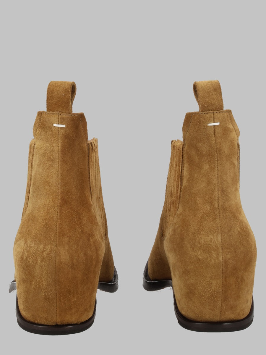Maison Margiela Men Stivale "Western Chelsea Heel-Less"