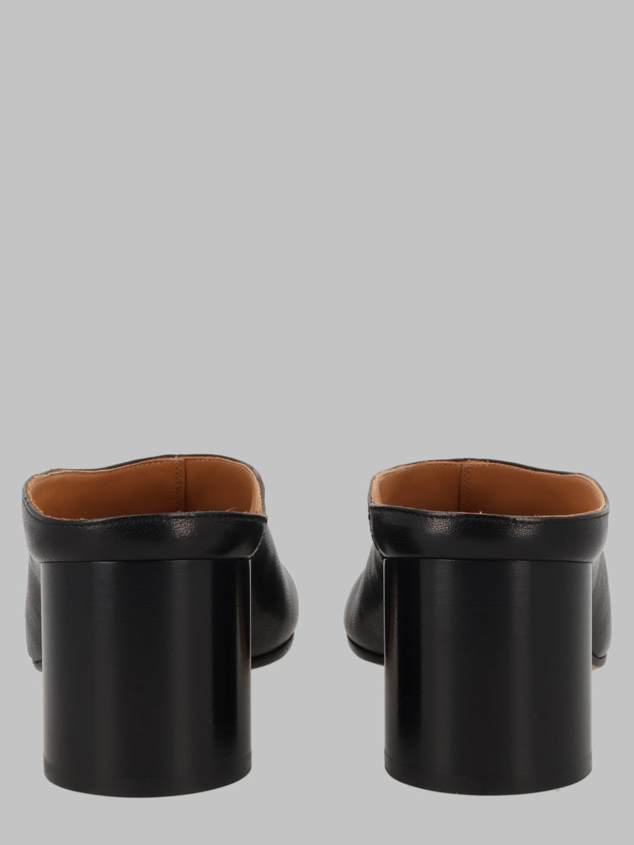 Maison Margiela Women Mule Tabi In Pelle