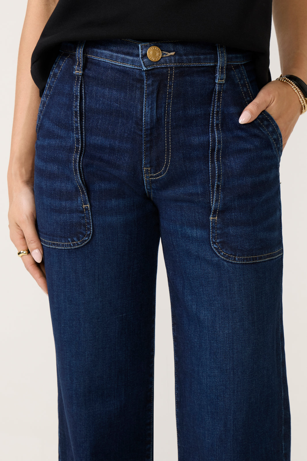Women's Petite Avery Pork Chop Pocket Straight Jean