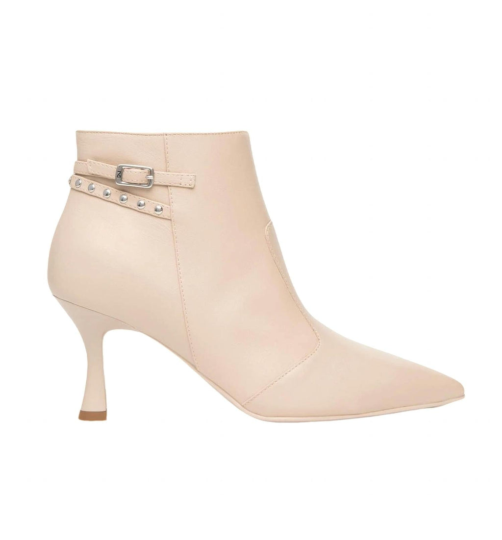 Women's Pointed Toe Ankle Boot In Natura