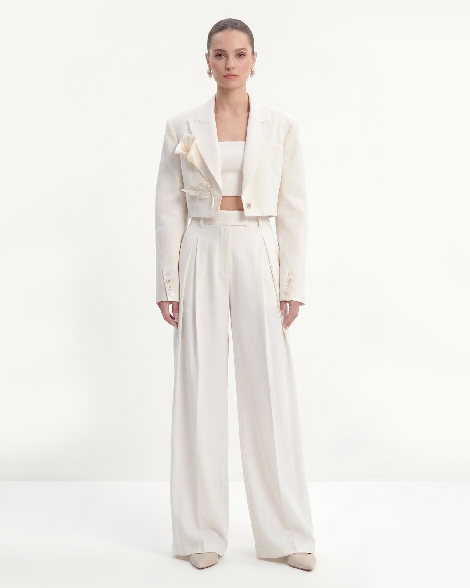 Floral Appliqué Cropped Blazer - White