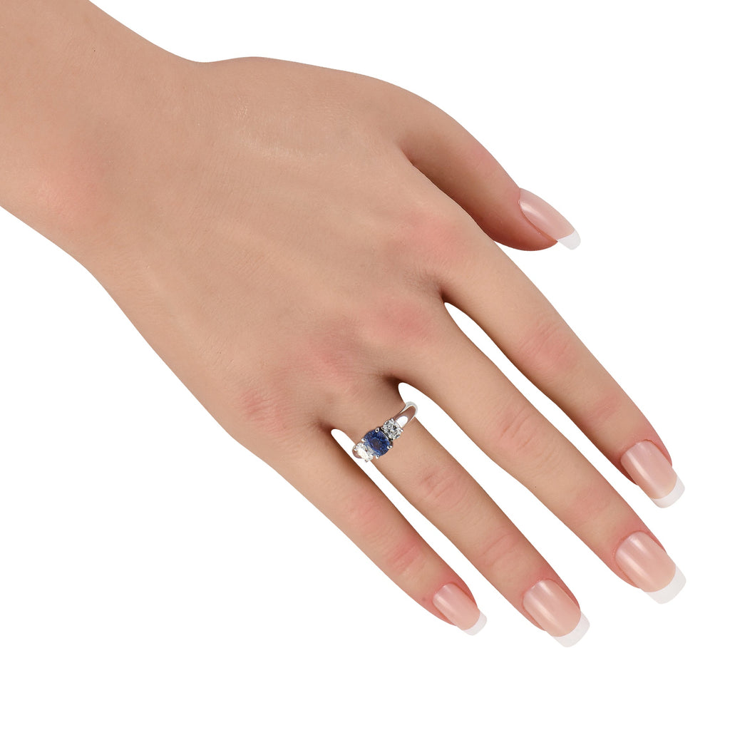 LB Exclusive Platinum 0.63ct Diamond and Sapphire Ring MF04-041326