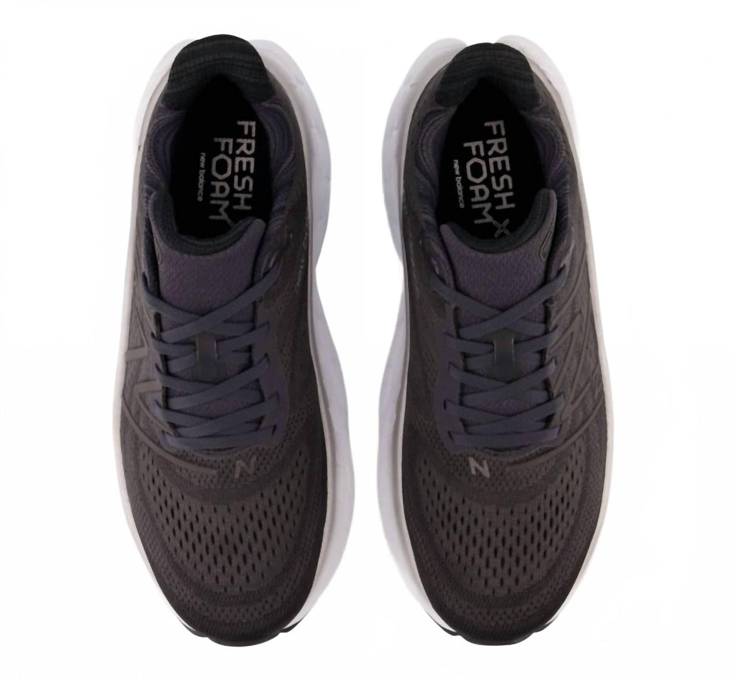 Men's Fresh Foam X More V4 Running Shoes In Black Phantom