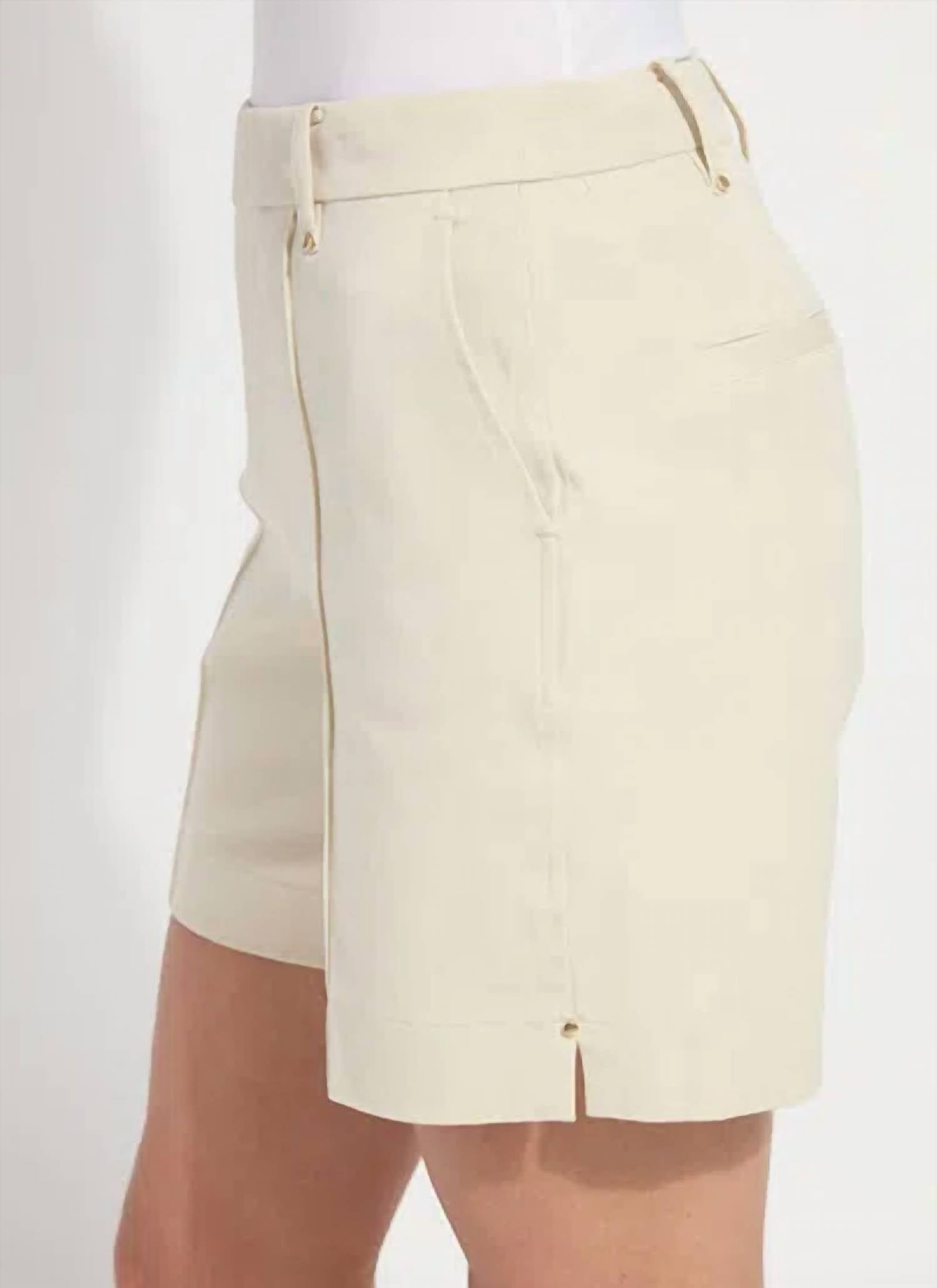 Amanda Stretch Twill Short In Sleek Beige
