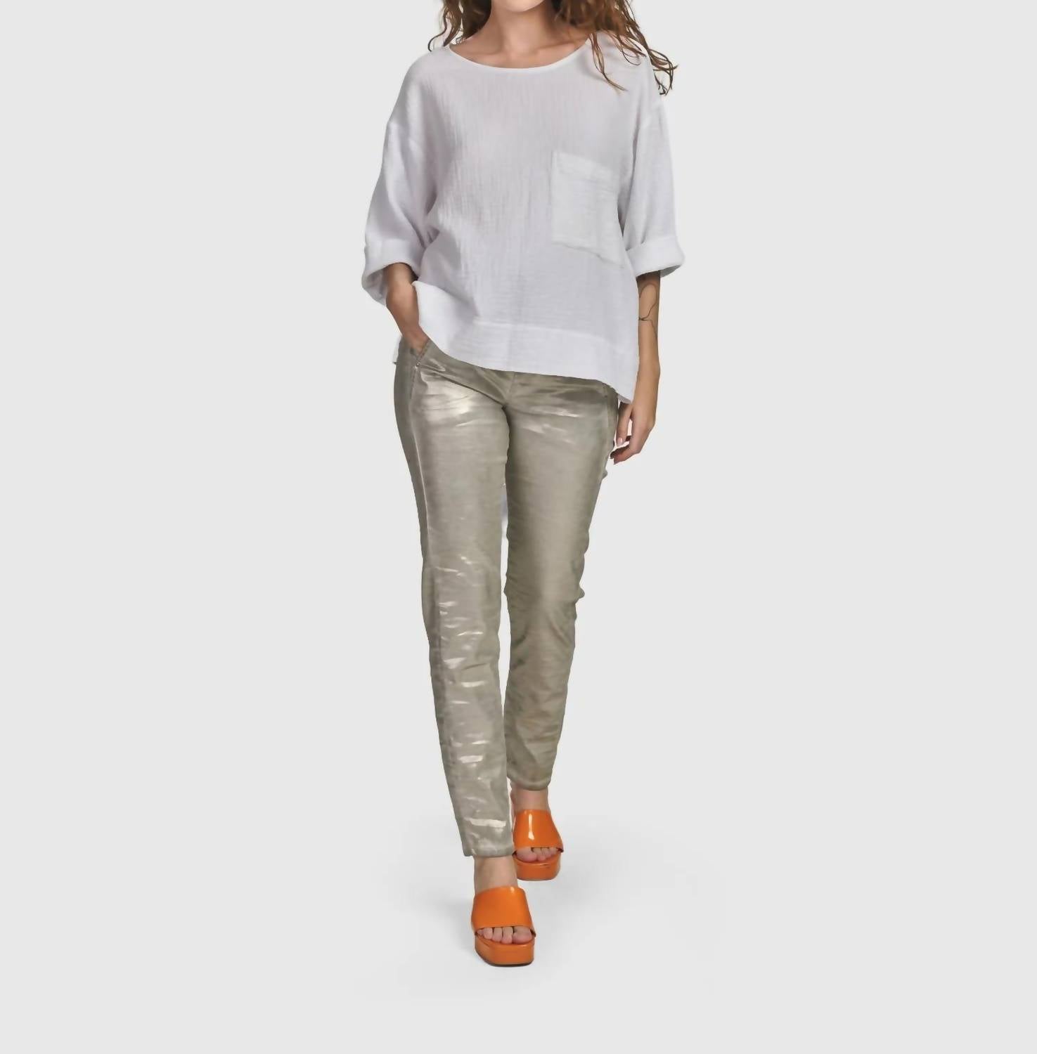 Iconic Stretch Jeans In Metallic Luster