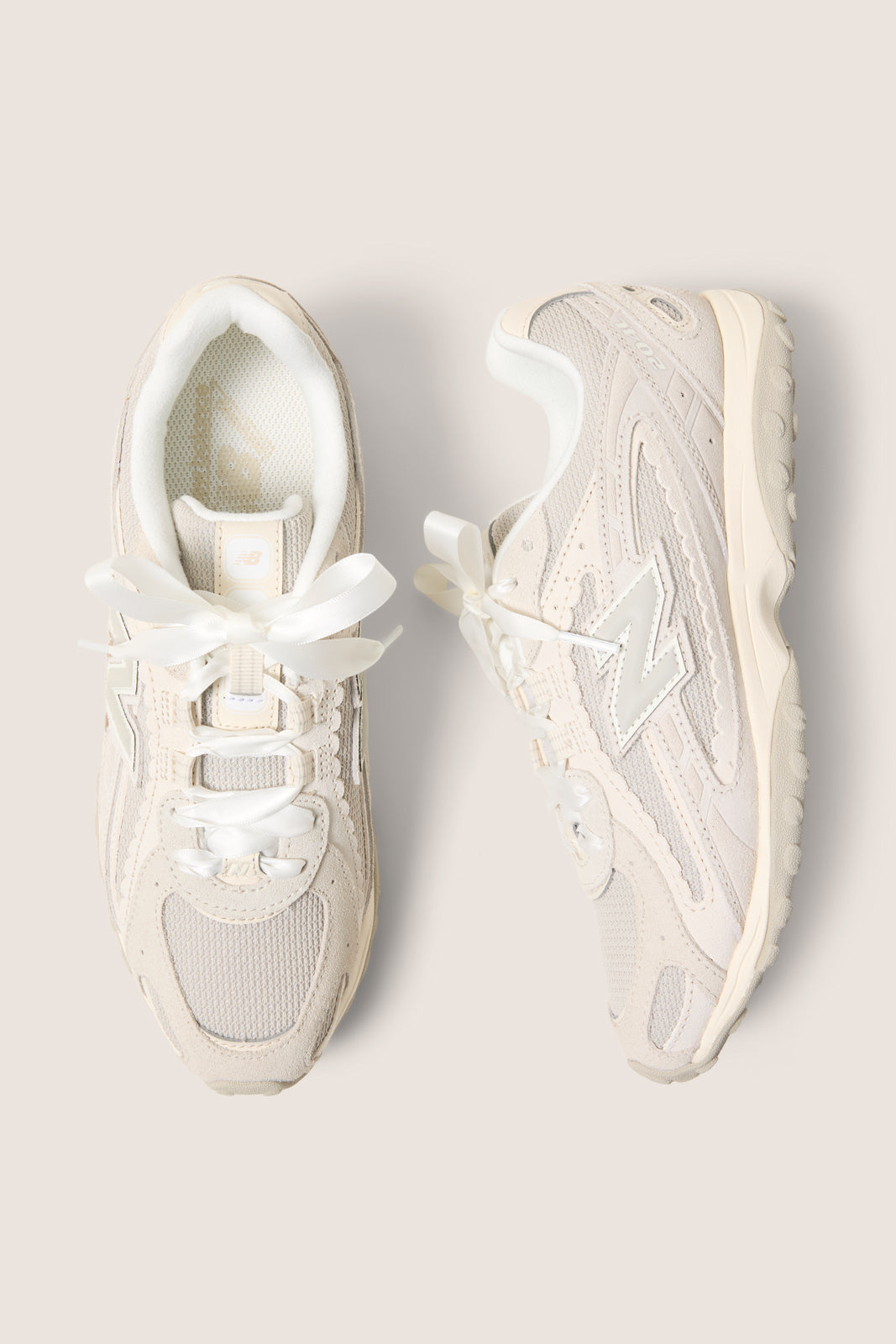 Women's 204 Sneakers