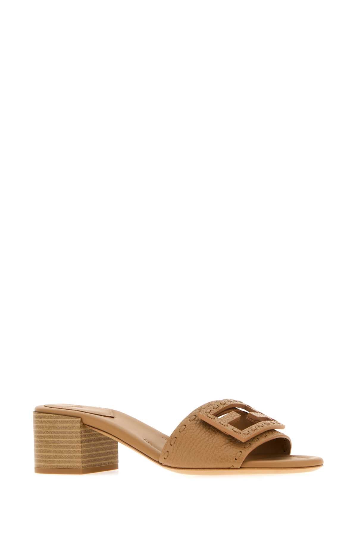 Fendi Women Camel Leather Baguette Mules