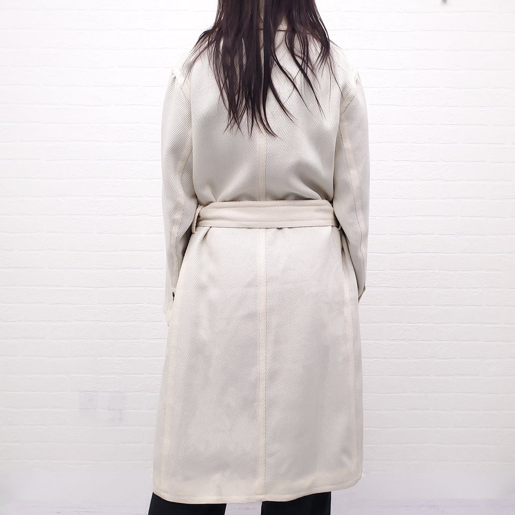 AMI IVORY DOUBLE BREASTED COAT - SIZE L