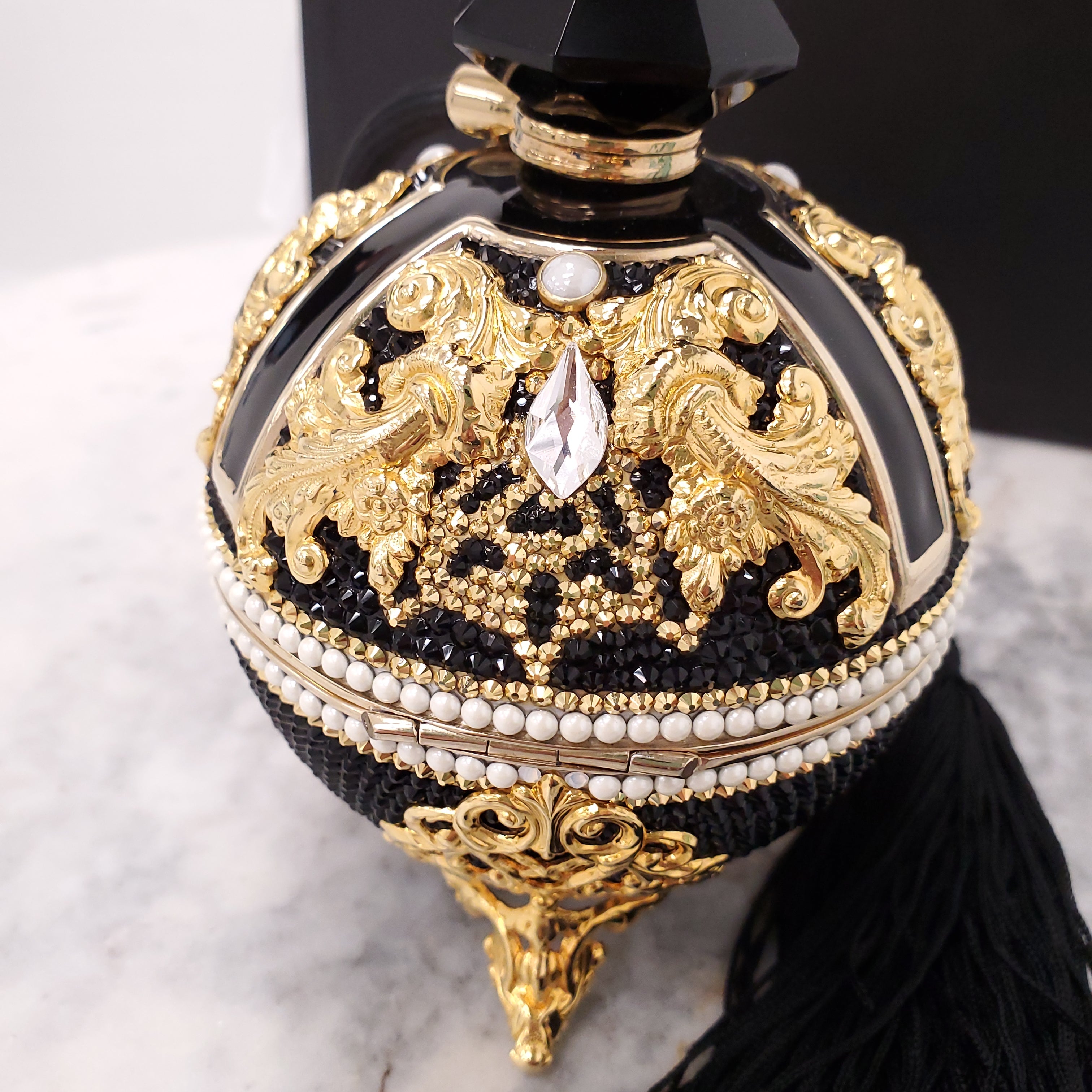JUDITH LEIBER BAL NOIR CRYSTAL PERFUME MINAUDIERE