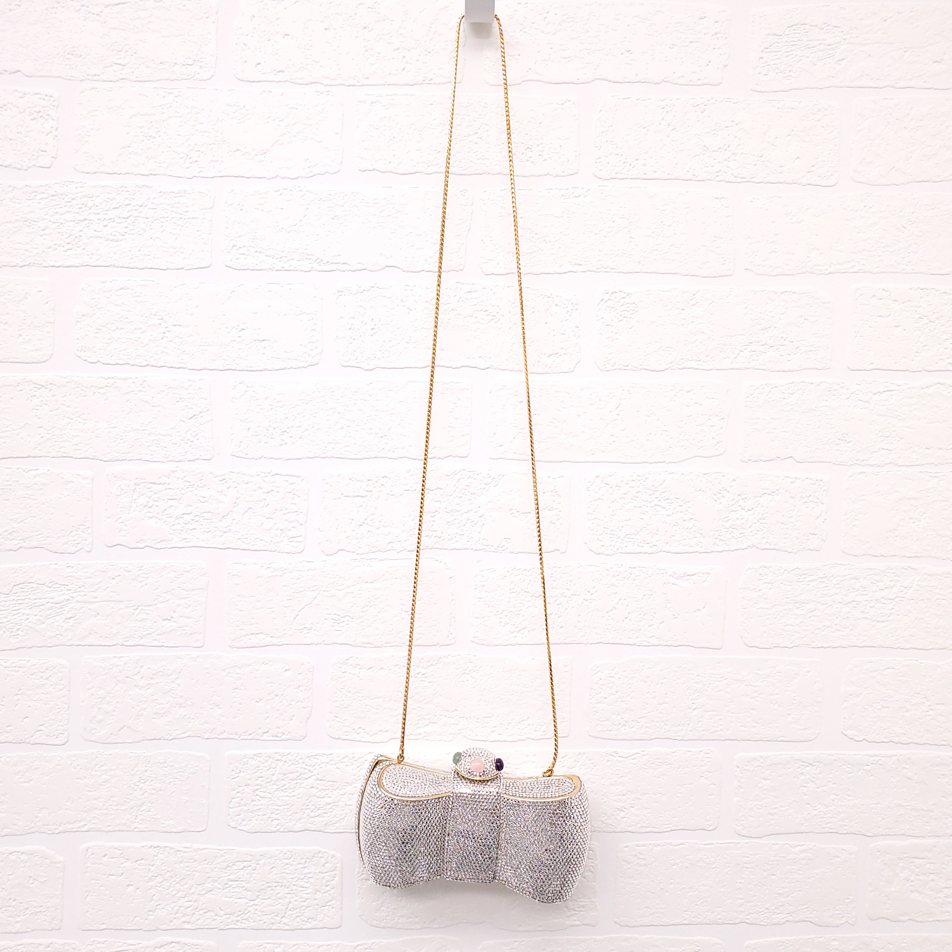 JUDITH LEIBER BOW CLUTCH