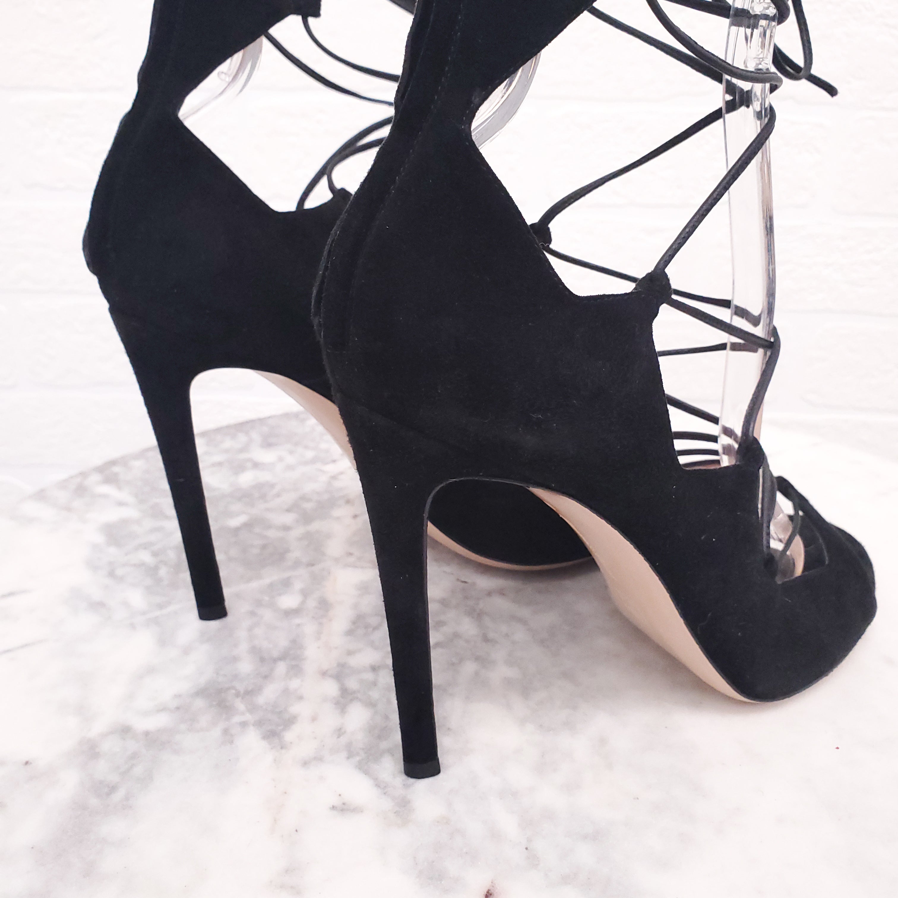 GIANVITO ROSSI SUEDE LACE UP HEELS - SIZE 39
