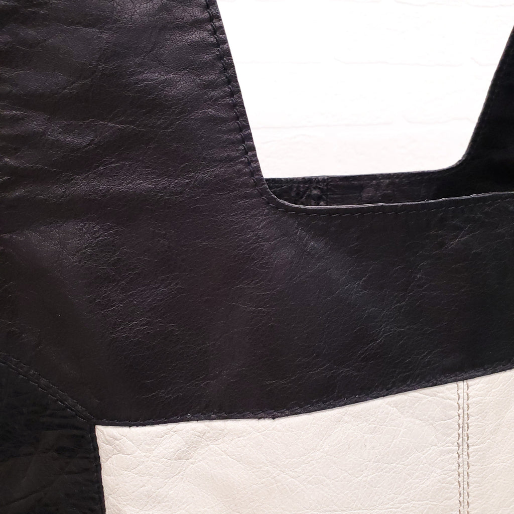 GIVENCHY CREAM AND BLACK TOTE BAG