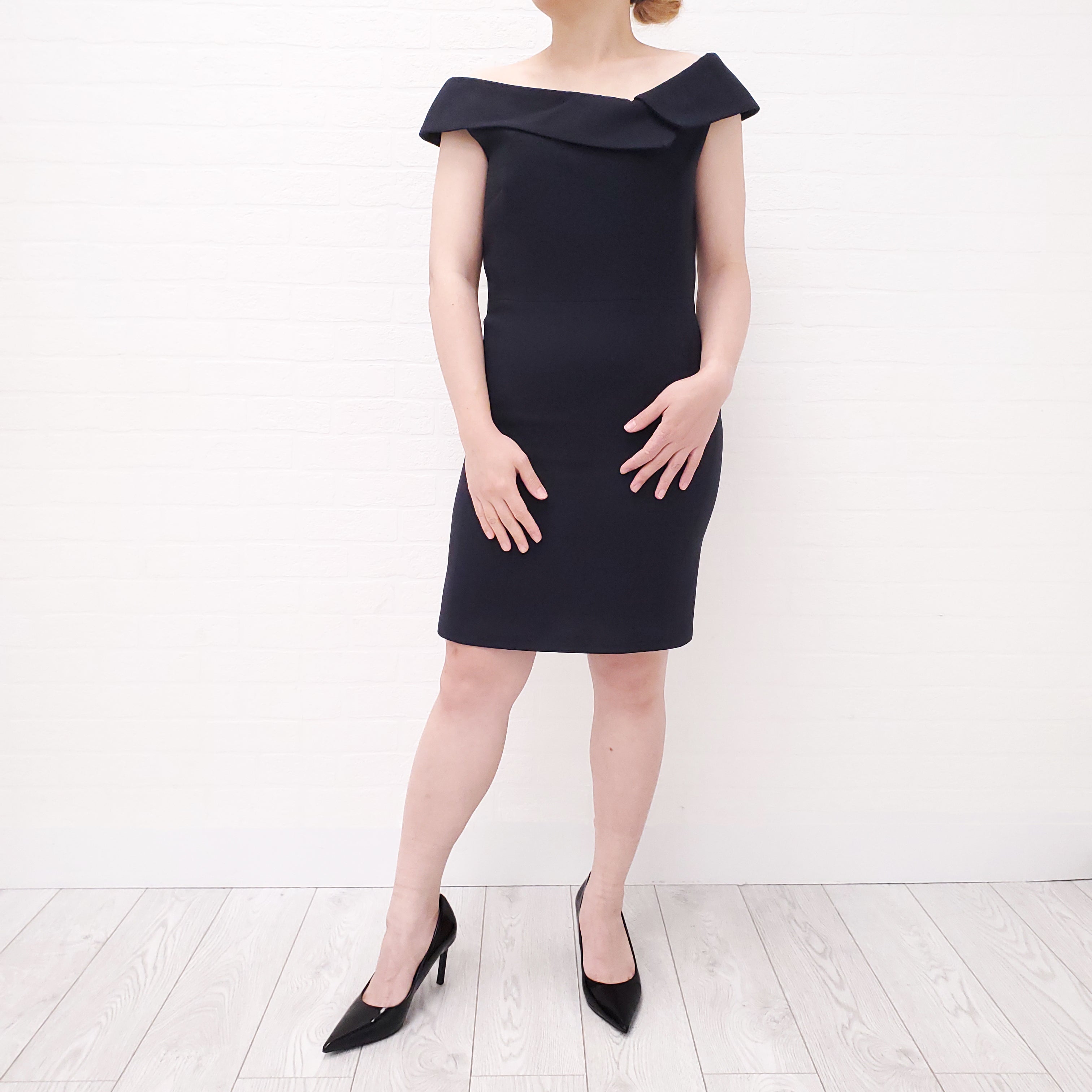CHRISTIAN DIOR BLACK OFF THE SHOULDER DRESS - SIZE 40