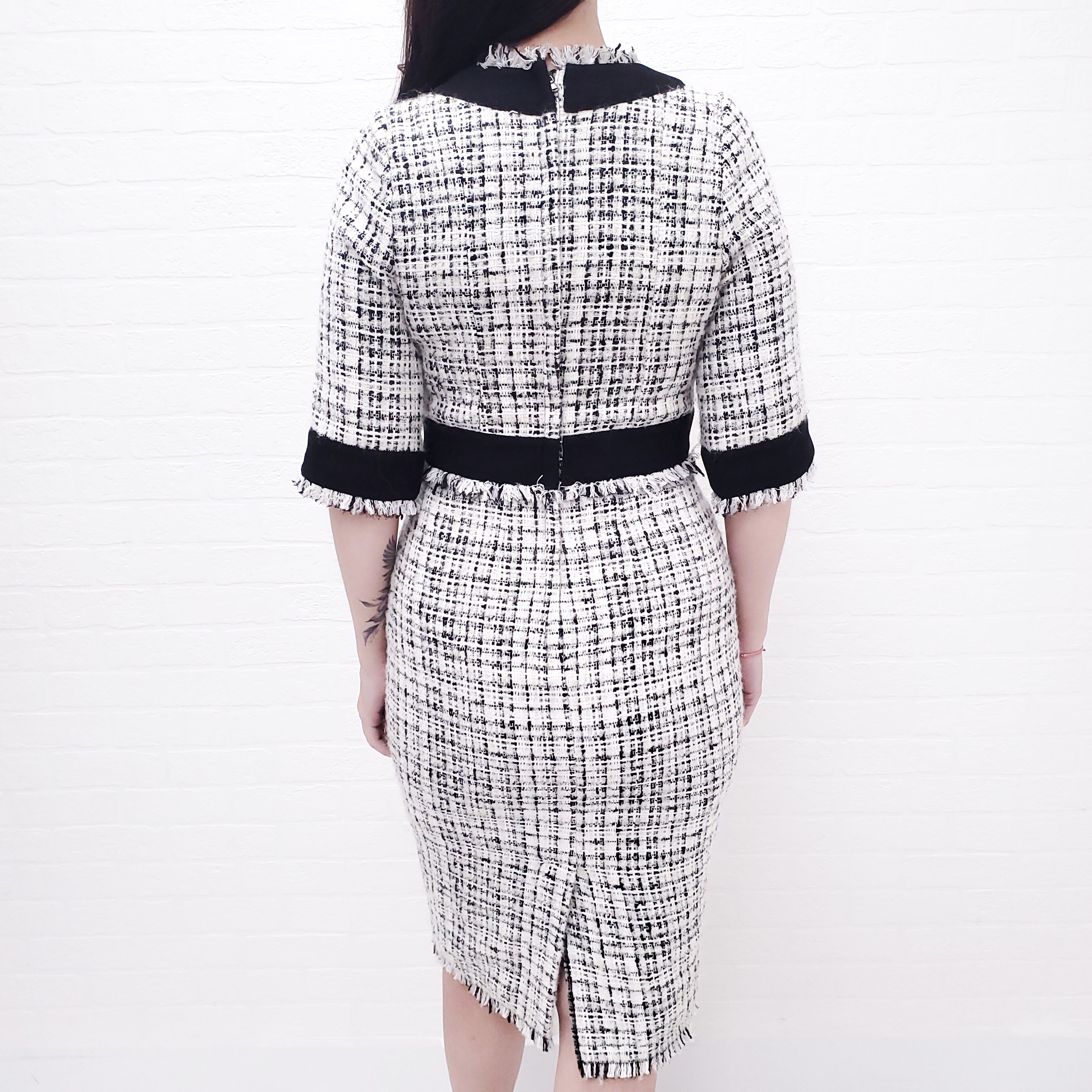 DOLCE & GABBANA BLACK/WHITE TWEED DRESS - SIZE 42
