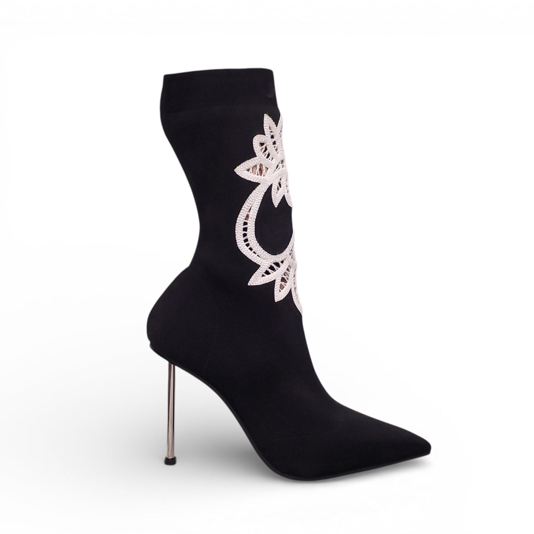 ALEXANDER MCQUEEN SOCK BOOTIES WITH LACE BROCADE DETAIL - SIZE 39