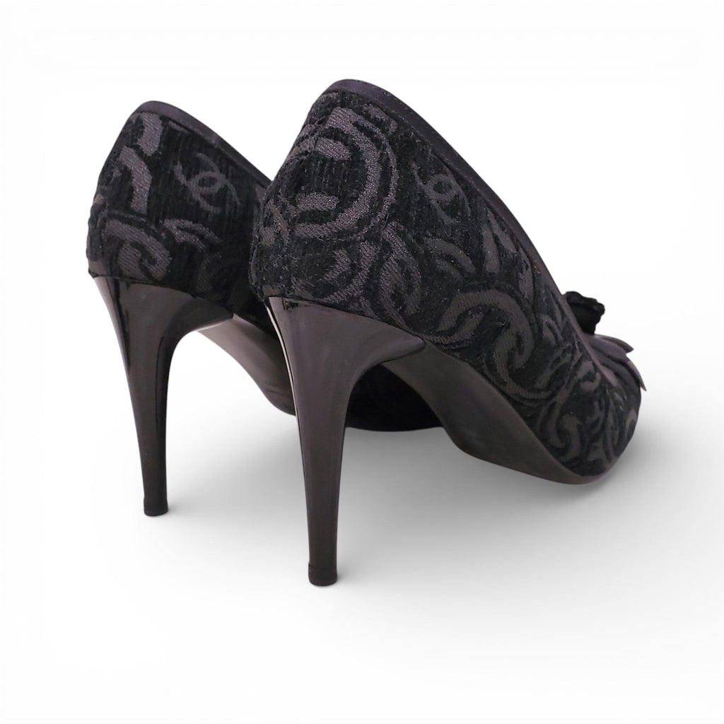 CHANEL BLACK FABRIC CAMÉLIA LOGO HEELS - SIZE 38.5