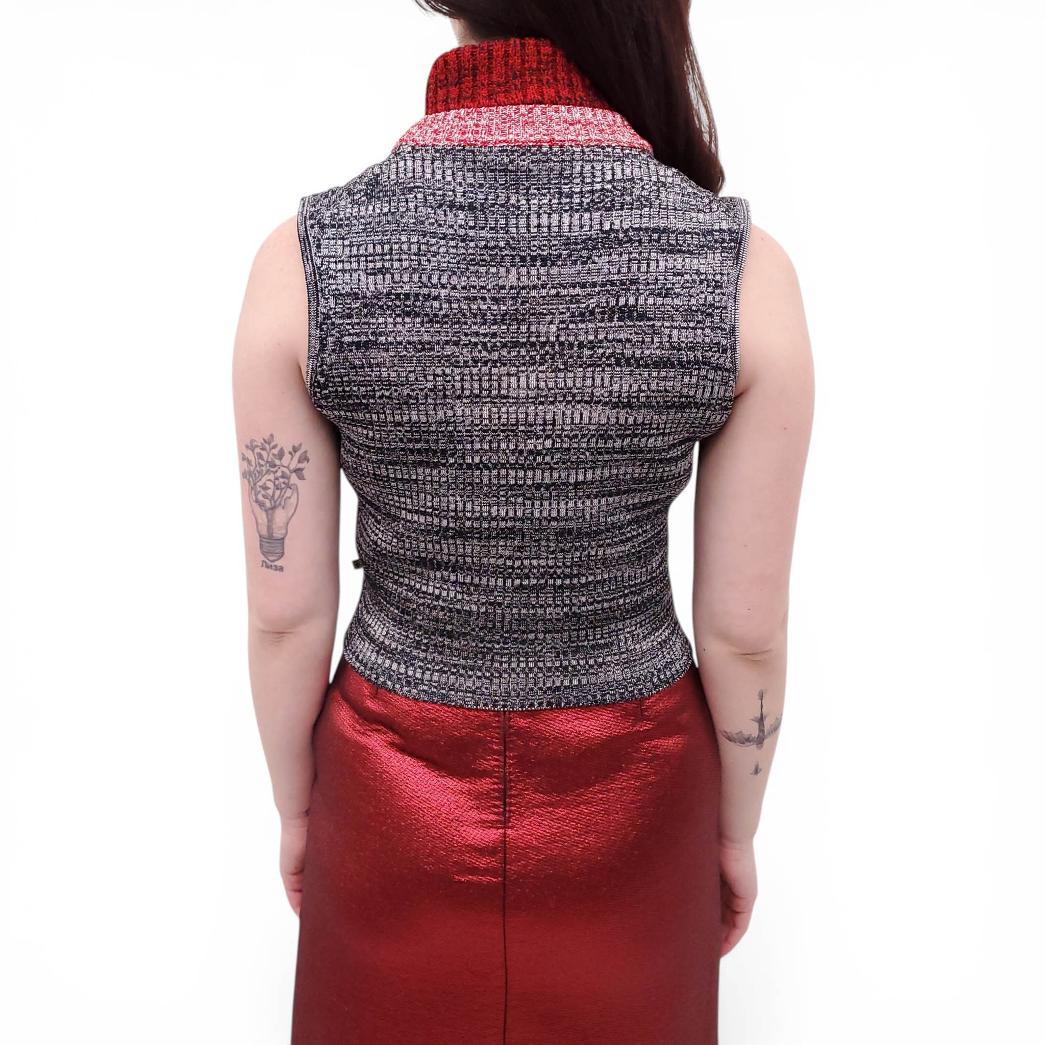 LOUIS VUITTON HEATHER GREY AND RED CROPPED SLEEVELESS TURTLENECK SWEATER - SIZE M