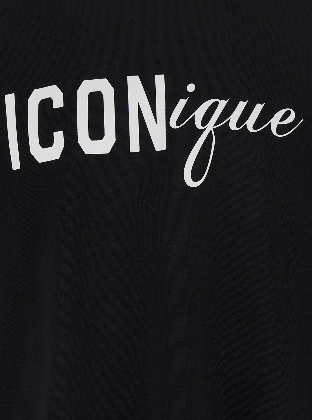 Dsquared2 Men Black T-Shirt With Round Neck And Logo On The Front In Cotton For Men
