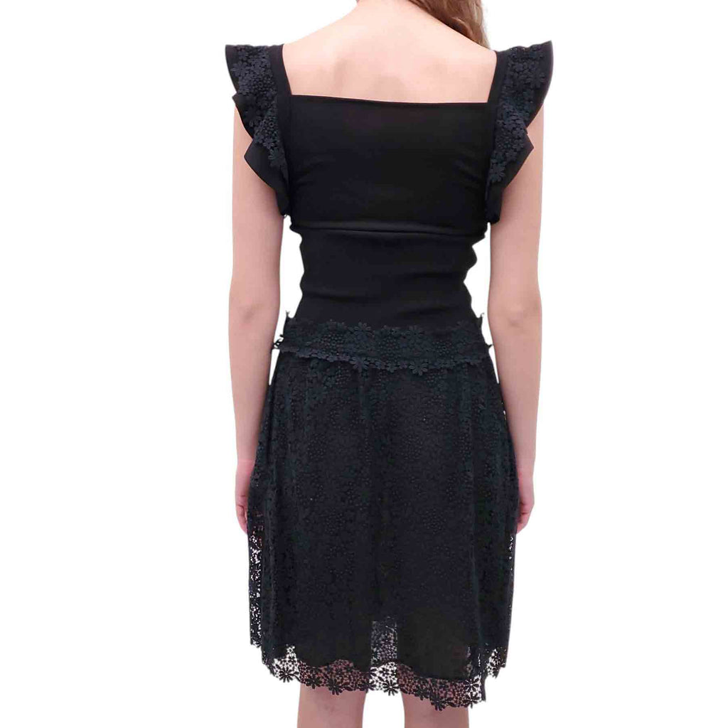 VALENTINO BLACK FLORAL LACE SET - SIZE M