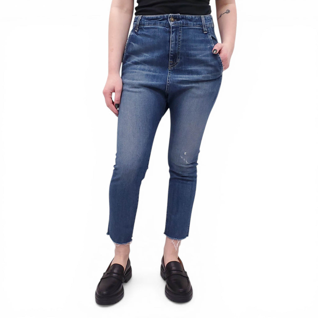 NILI LOTAN FADED BLUE 'PARIS' JEANS - SIZE 25