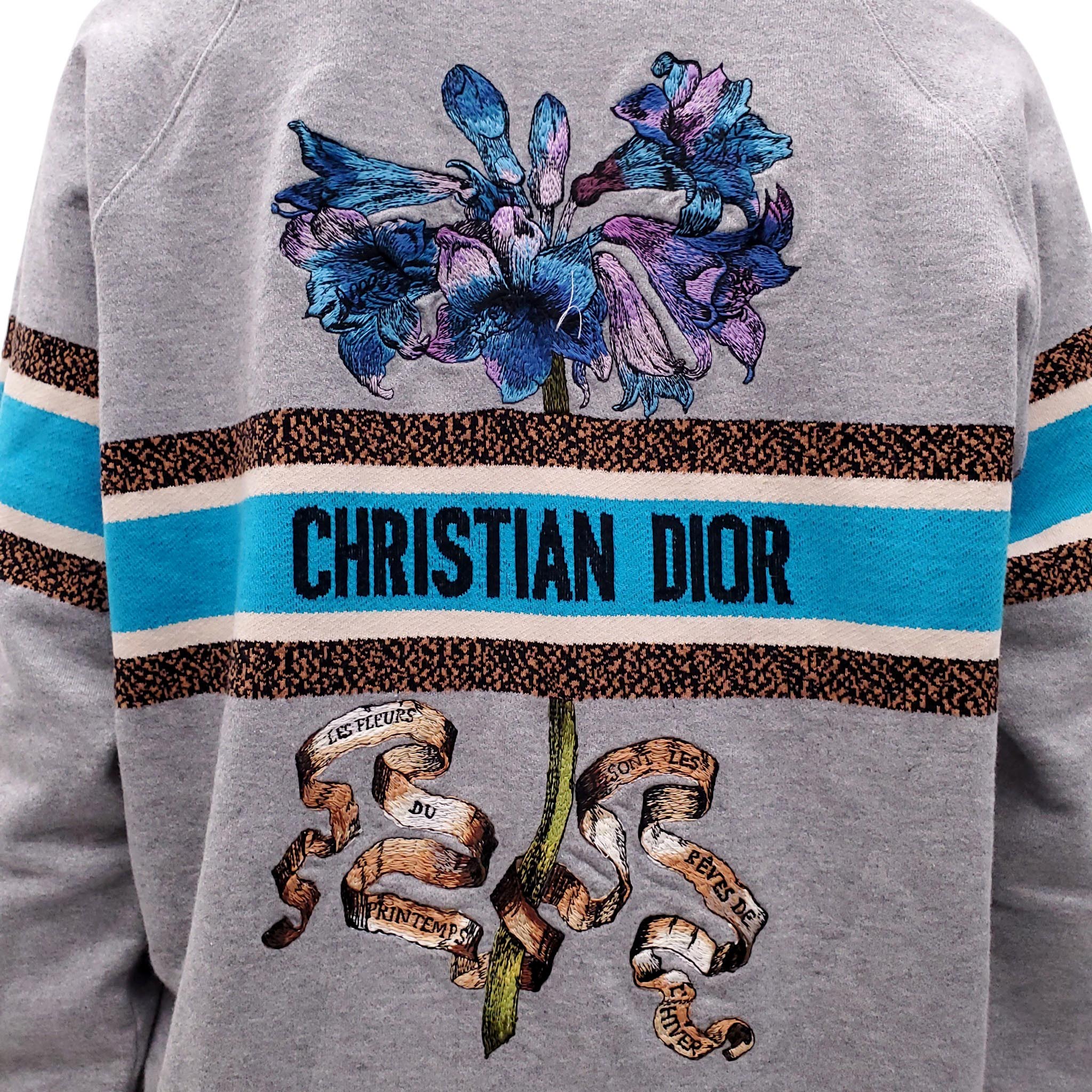 CHRISTIAN DIOR GREY SWEATSHIRT WITH EMBROIDERED DETAIL - SIZE L