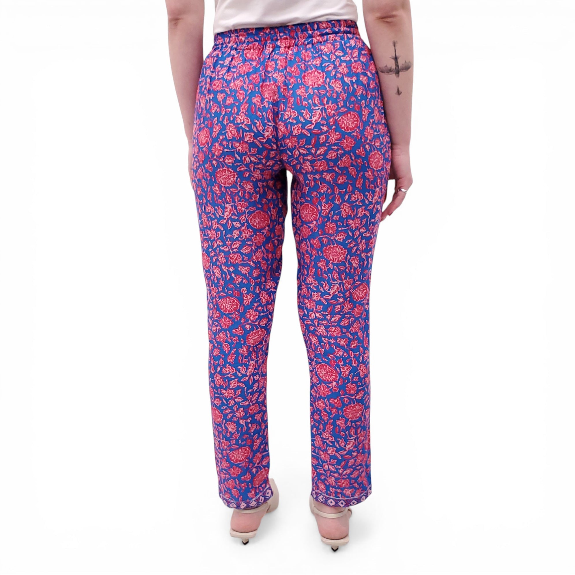 NATALIE MARTIN BLUE AND RED FLORAL RAYON PANTS - SIZE XS