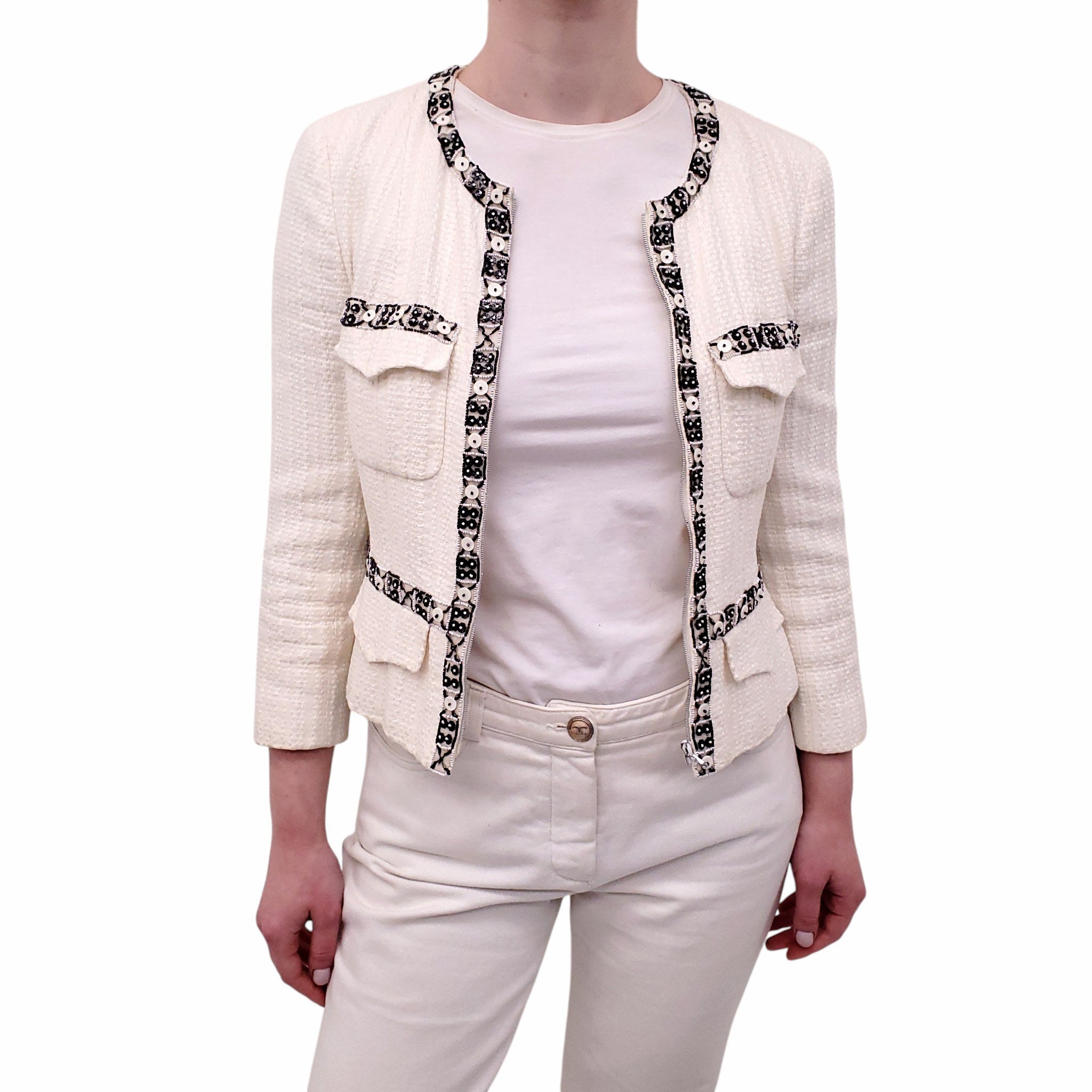 CHANEL CREAM ZIP UP JACKET WITH FLORAL BEADED TRIM AND LOGO DETAIL - SIZE 40