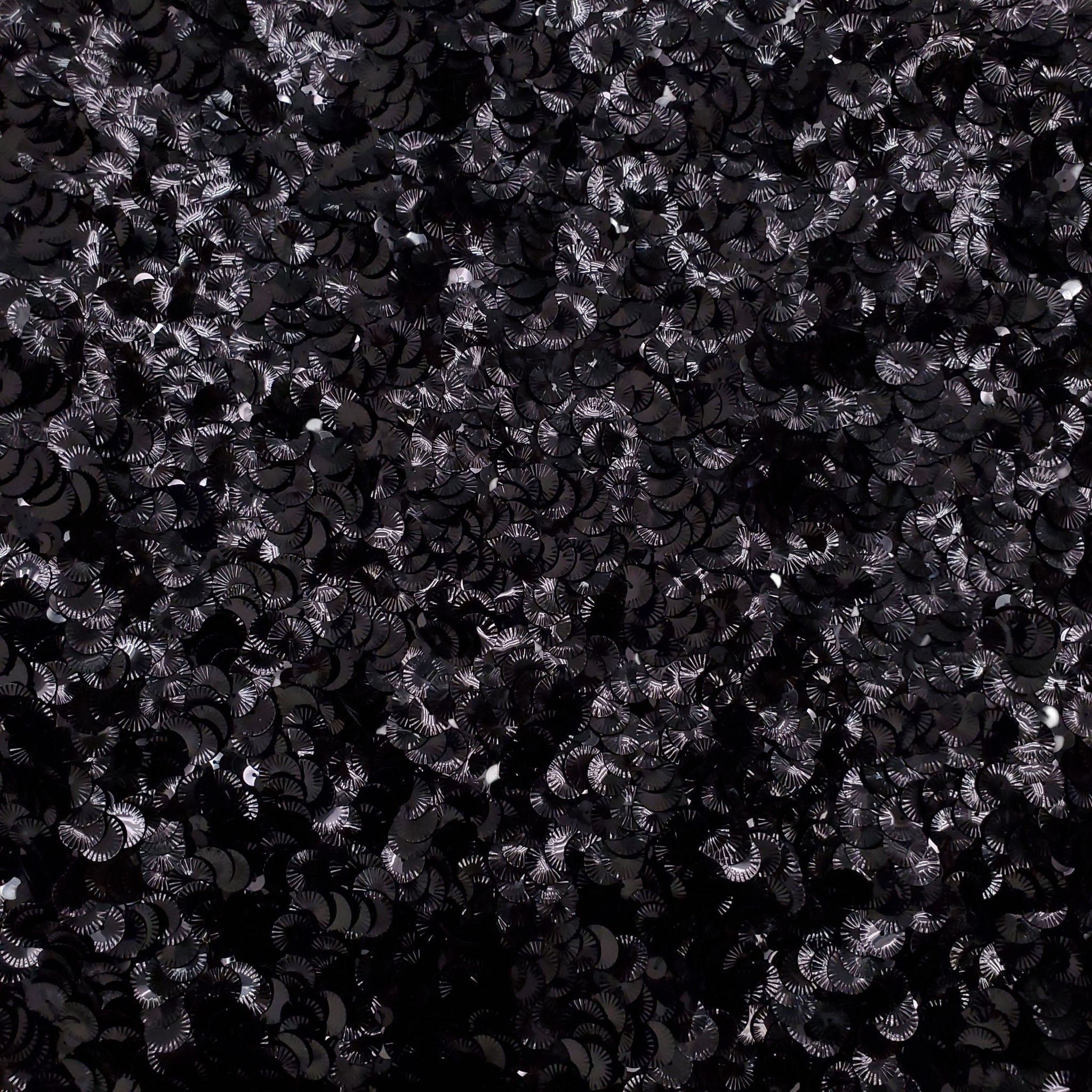 CHANEL BLACK PAILLETTE SEQUIN SKIRT - SIZE 40