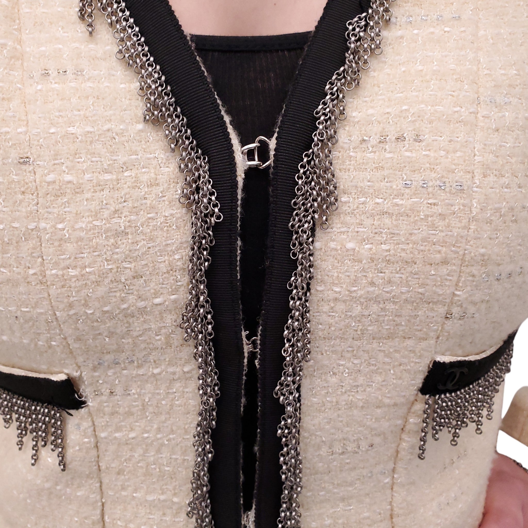 CHANEL CREAM AND BLACK TWEED CHAIN FRINGE TRIMMED JACKET WITH OWL BUTTONS - SIZE 38