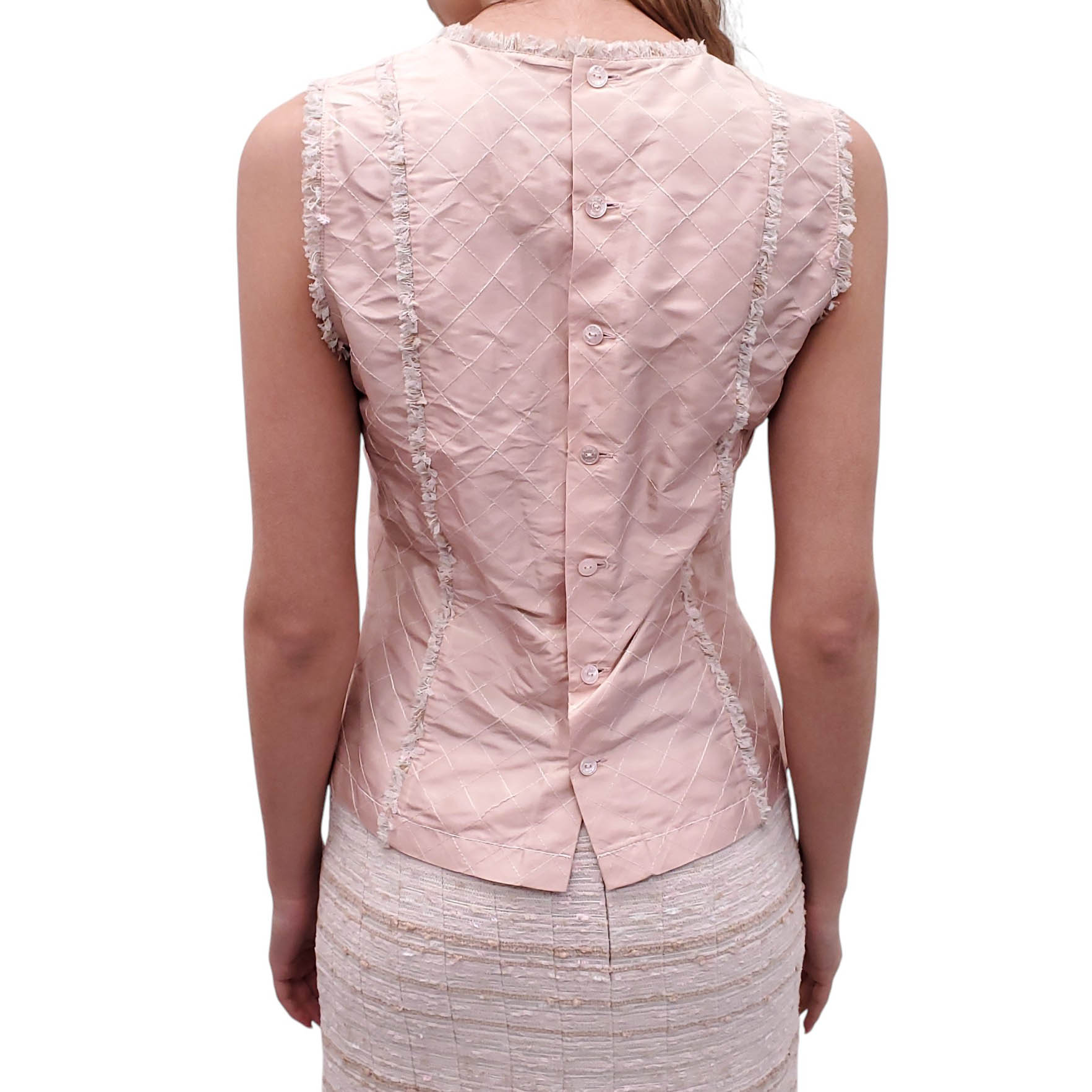 CHANEL S/S 2004 LIGHT PINK TWEED THREE-PIECE SUIT WITH BELT - SIZE 40