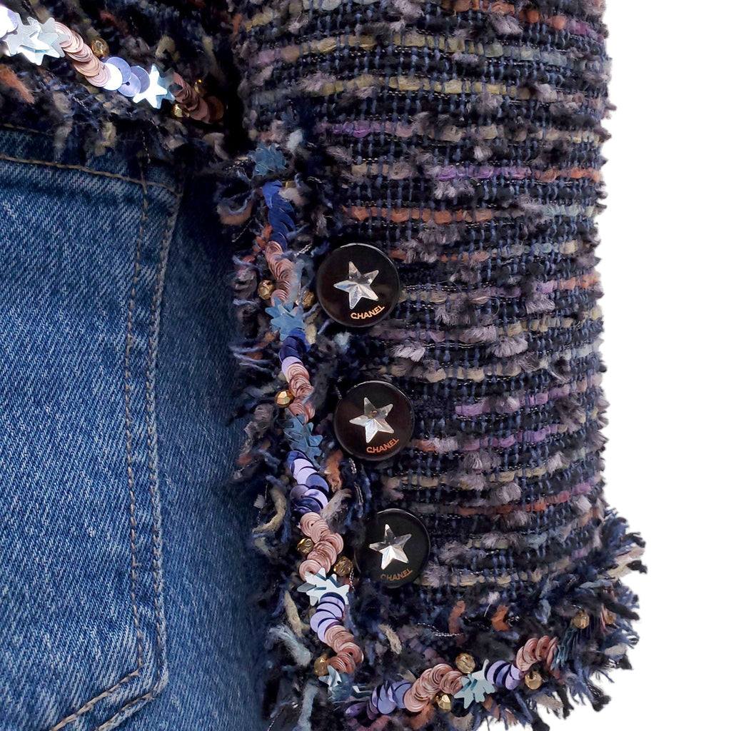 CHANEL COLLECTABLE NAVY TWEED SEQUIN JACKET WITH STAR BUTTONS - SIZE 38