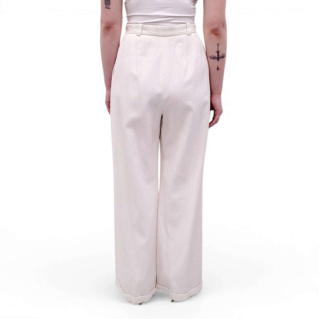 CHANEL CREAM TEXTURED TROUSERS WITH LOGO BUTTON - SIZE 40