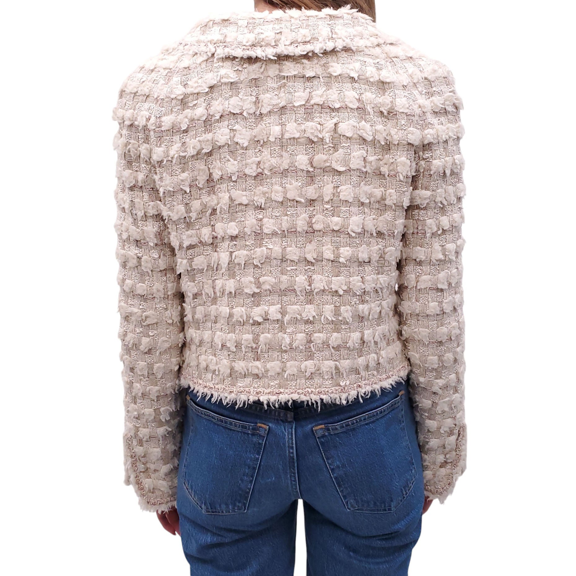 CHANEL F/W 2005 CREAM TWEED FRINGE JACKET WITH PEARL BUTTONS - SIZE 40