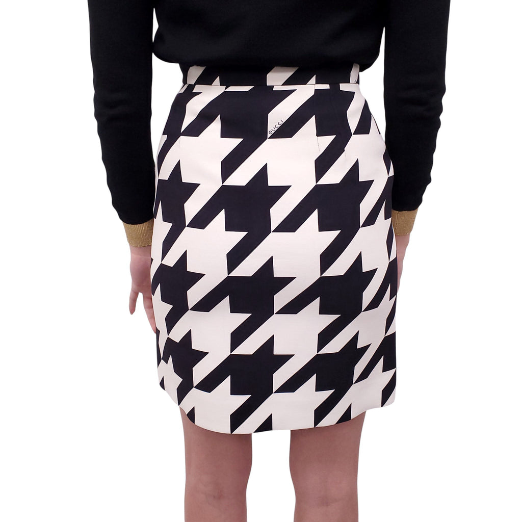 GUCCI HOUNDSTOOTH LOGO SILK AND WOOL BLEND SKIRT - SIZE 36