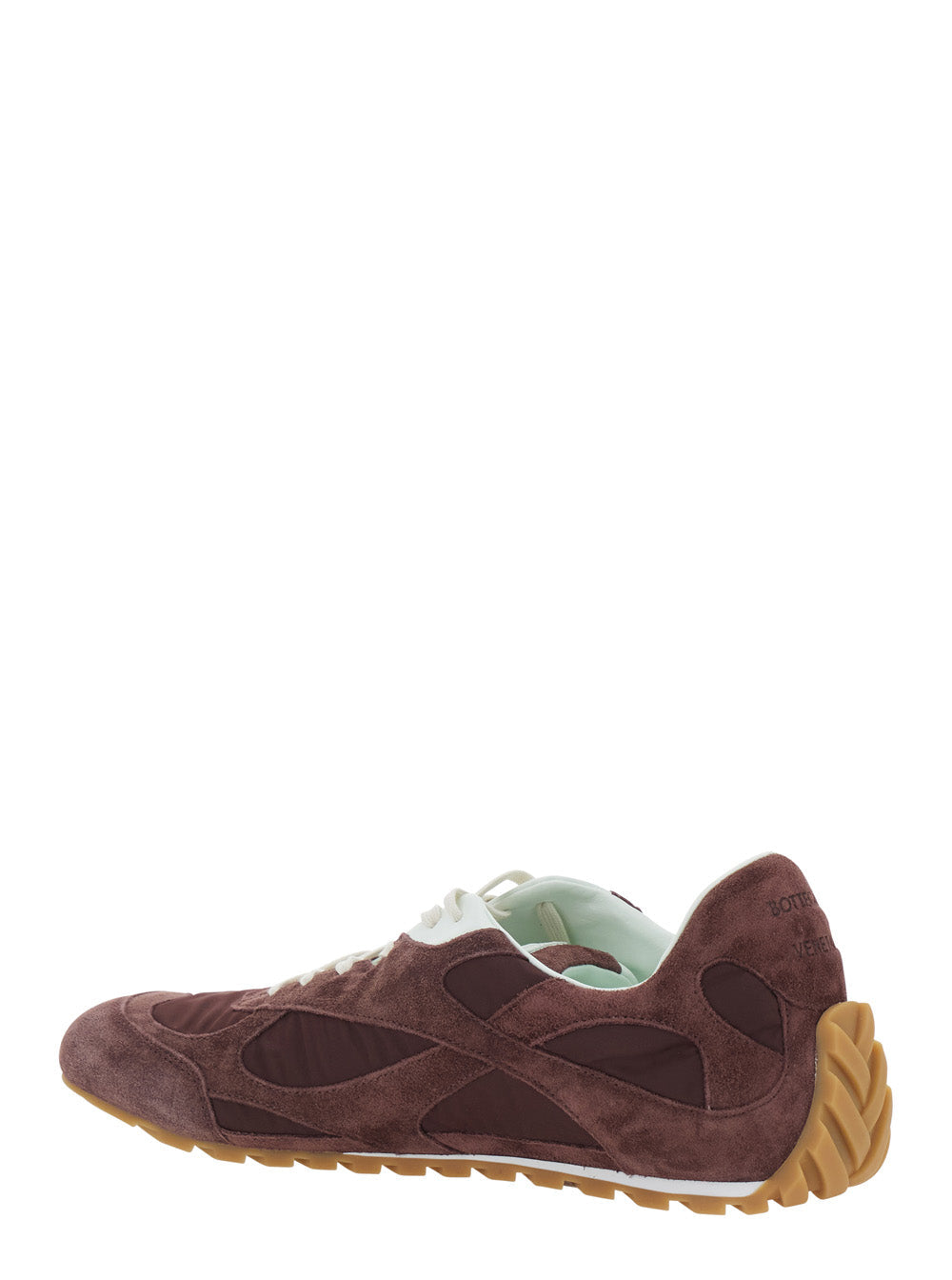 Bottega Veneta Men 'Orbit Flash' Bordeaux Low Top Sneakers With Rubber Sole And Logo Patch On The Tongue In Suede For Men